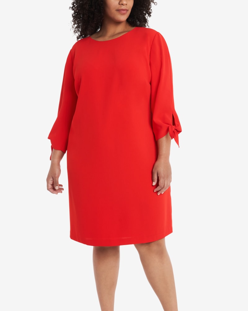 Front of a model wearing a size 14W Ella Tie Sleeve Shift Dress in Cherry Rose by CeCe. | dia_product_style_image_id:263730